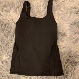 Lululemon criss cross built in bra workout top